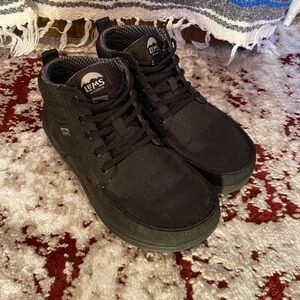 SOLD Lems Jet Black Boulder Boot Mid - canvas